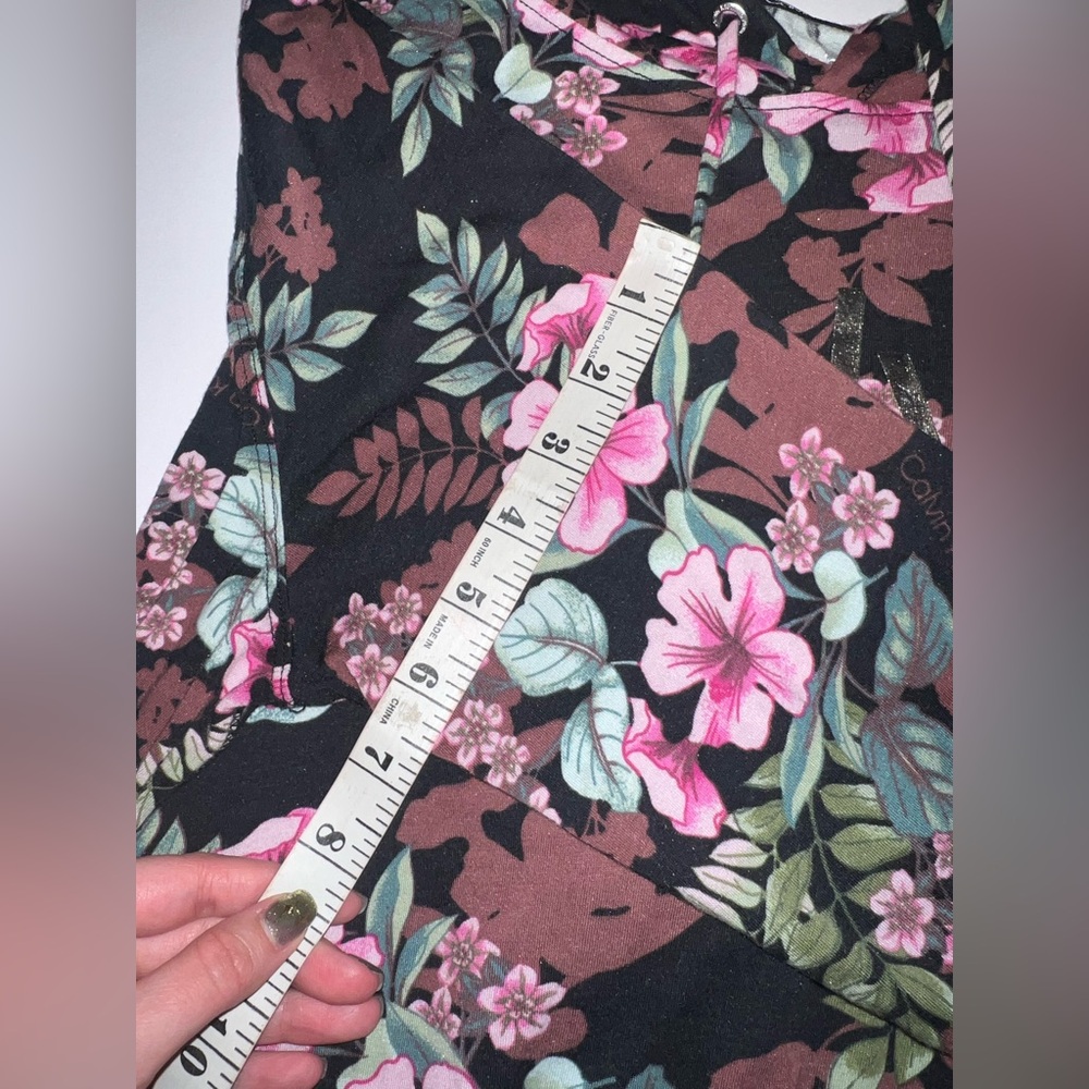 Calvin Klein Performance Floral Hoodie - Picture 8 of 8